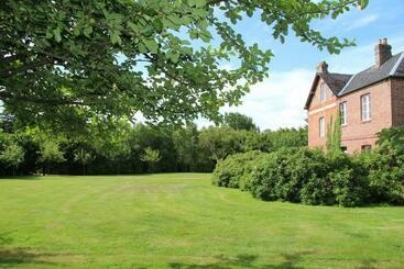 펜션 Le Pommenial De La Hérissonnière