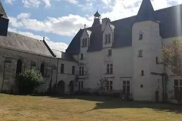 Aamiaismajoitus (B&B) Domaine De Bourgville