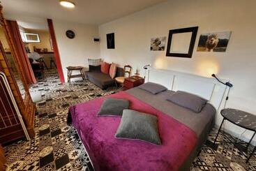 مبيت وإفطار Guest House Près Des Montgolfières