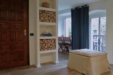 ベッドアンドブレックファースト Maison De La Montagne Chambres & Relax