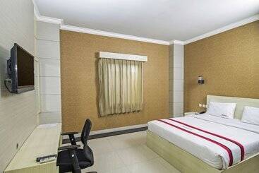 Hotel Reddoorz @ Kebayoran Lama