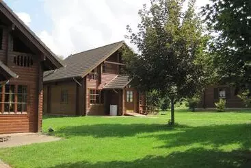 Lomakeskus Ferienwohnpark Silbersee