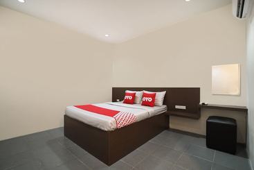 Hotel Oyo 939 69 Resort
