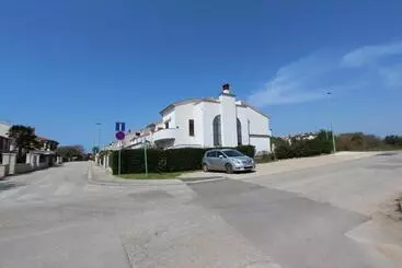 Pension Rooms And Apartment Luana