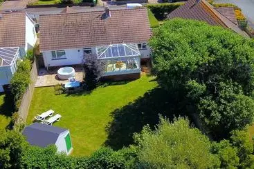 Cabane Croyde Sandy Bay 4 Bedrooms