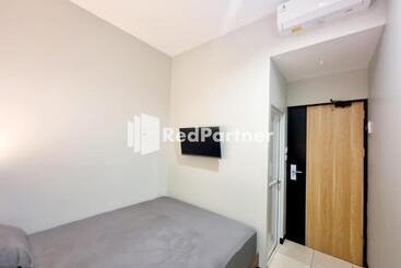 호텔 Pandawa Guest House At Ngaliyan Square Mitra Reddoorz