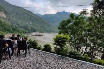 Hotel H7 Stay On The Ganges, Yoga & Spa Resort, Rishikesh