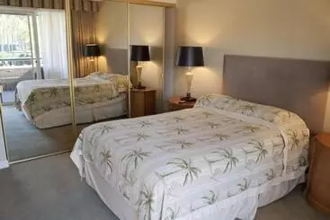 Marquis Villas Resort