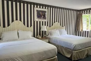 מוטל Rocky River Inn