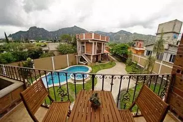 Hotel La Buena Suerte