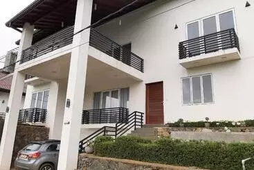Hotel J's Villa