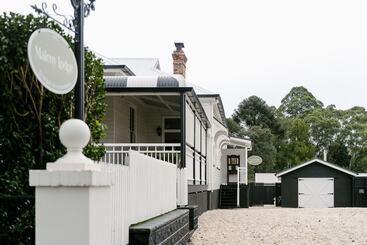 ホテル Maleny Lodge