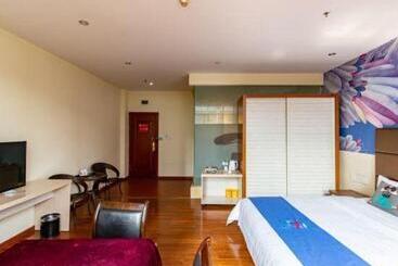 Pai Hotel Chongqing Jiangbei International Airport Konggang Plaza Railway Station