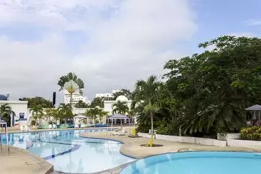 Apartahotel Green9 Hotel & Beach Resort Same