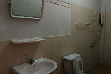 Hotel Baan Pak Parichat Sarun