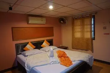 Hotel Wanghin Bungalow Donsak