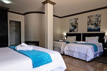 Pension B At Home Guest House