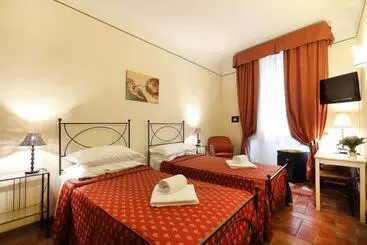 هتل B&b Relais Il Campanile