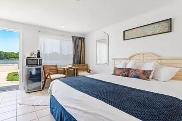 ホテル Lowes Wharf Marina Inn