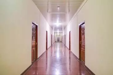Hotel Oyo 65953  Shashva Park