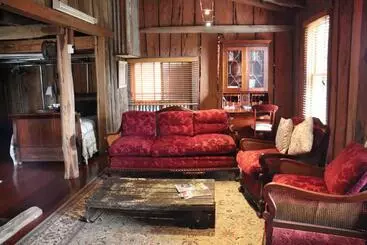 ペンション Capers Cottage And Barn Accommodation