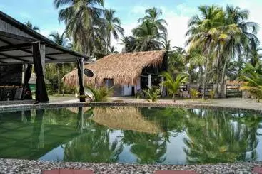 ペンション Zéfiro Hostal