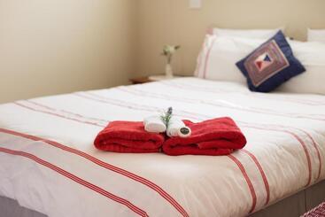 ベッドアンドブレックファースト Cradle At Casa Blanca Country Retreat