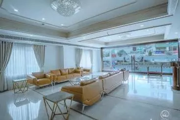 Hôtel Grand Gayathri