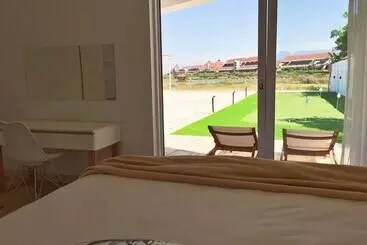 Majatalo Peach On Beach Boutique Guesthouse