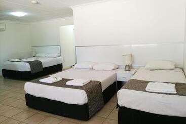 Augathella Motel & Caravan Park