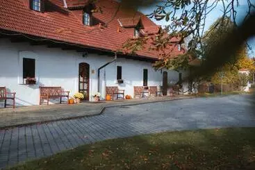 Resort Darovanský Dvůr   Wellness & Golf