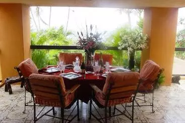 پانسیون La Peng Guest House