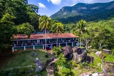 ペンション Pousada Três Coqueiros