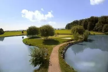 Lomakeskus Og's Golf Lodge