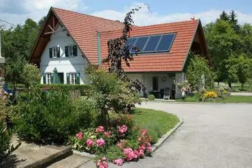 Hotel Buschenschank Orsl