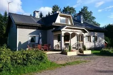 ペンション Metsäniityn Tuvat