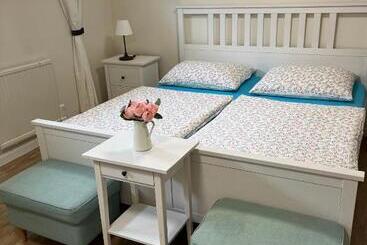 بنسيون Penzion Jako Ze škatulky