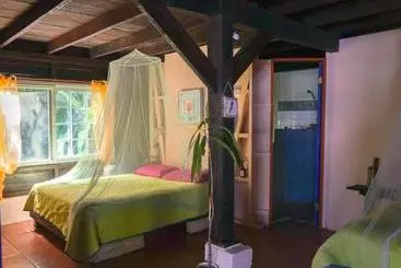 ペンション Mosana Reef Garden B&b
