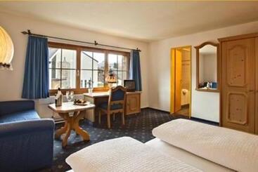 Familienhotel Alpina