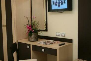 Отель Albergo Borgonovo