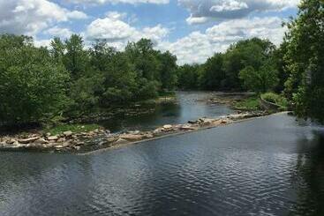 Park Place Motel & Suites