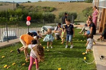 ホテル Agriturismo Montorso