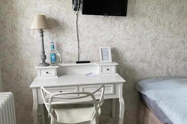 Landsitzhotel Und Seminarium Peterhof