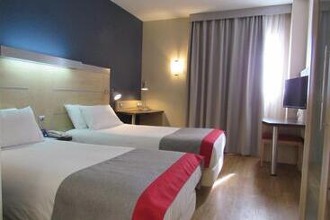 Hotel Holiday Inn Express Madrid Alcorcón, An Ihg
