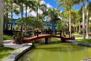 בית מלון כפרי Iberostar Waves Costa Dorada