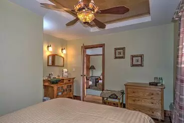 Bed and Breakfast Country Encounters Accommodations