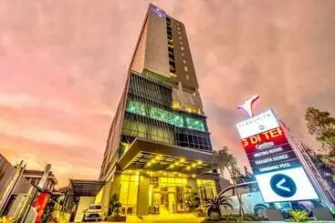 ホテル Vasaka  Makassar  Managed By Dafam