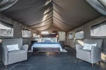 Hotelli West Coast Luxury Tents