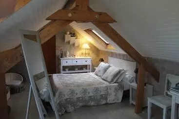 Majatalo Les Hauts Du Val  Chambres D Hotes