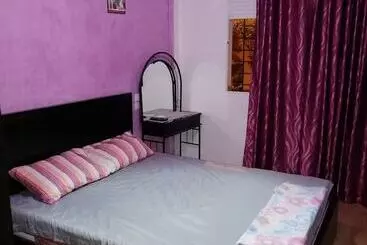 ベッドアンドブレックファースト Mohammed V Airport Home